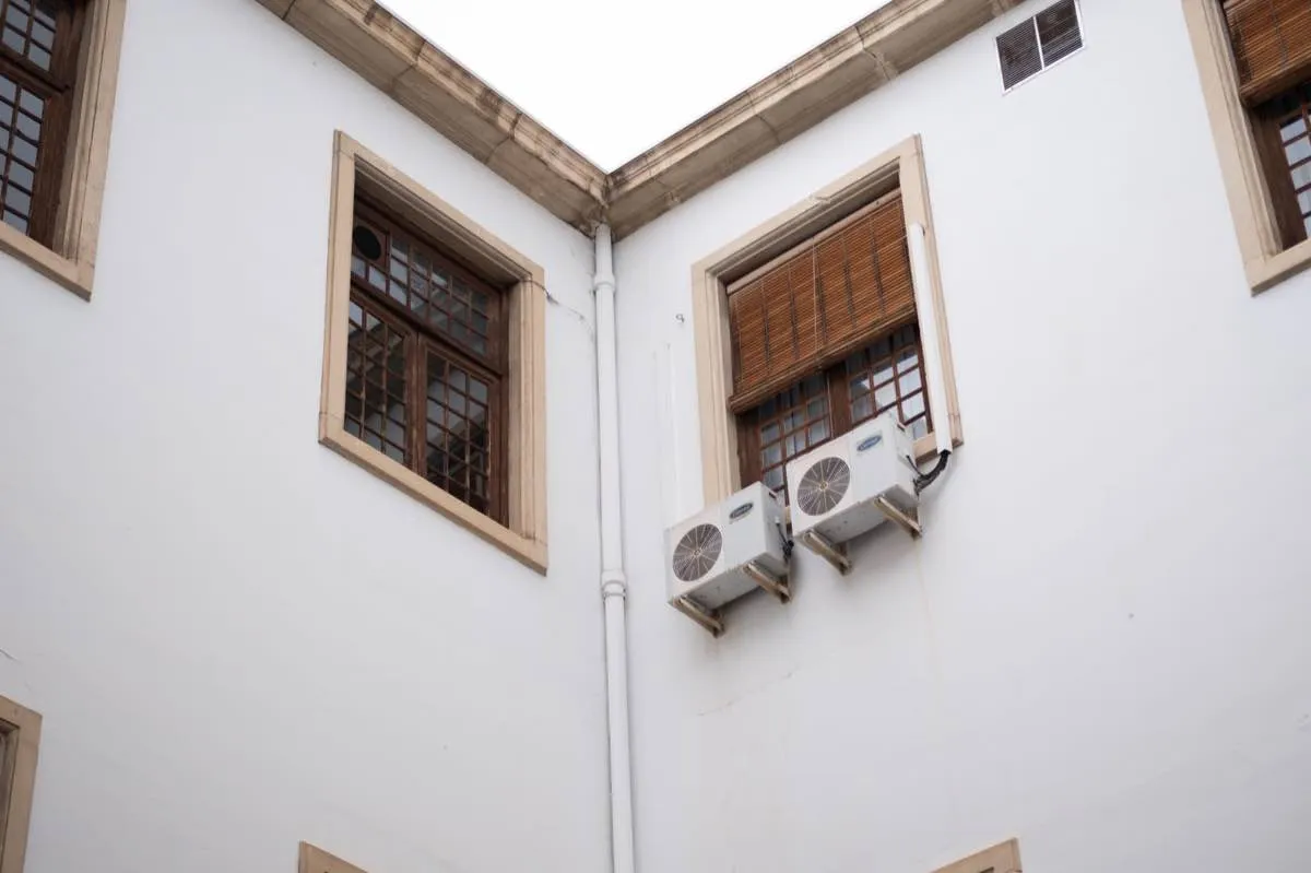 Aluminum Windows and Retrofit Frames in Corona, CA